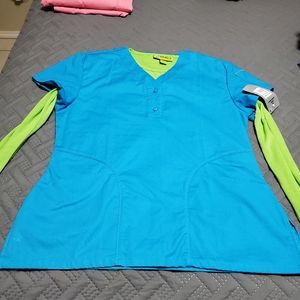 Crocs scrub top n tee